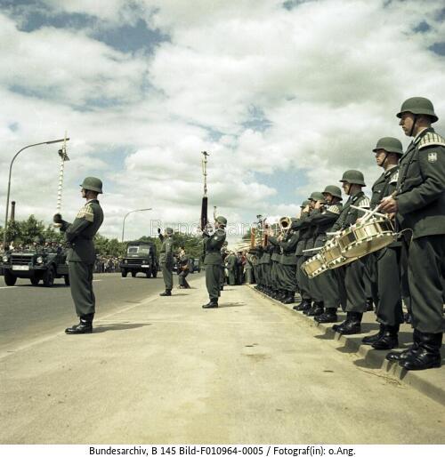 Lübeck, BGS-Jubiläum, Parade