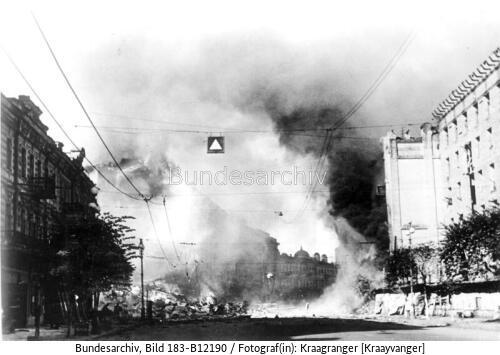 Ukraine, Kiew, Brand, Zerstörungen