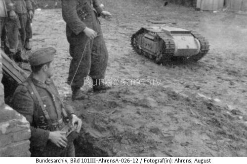 Russland, Sprengpanzer "Goliath"