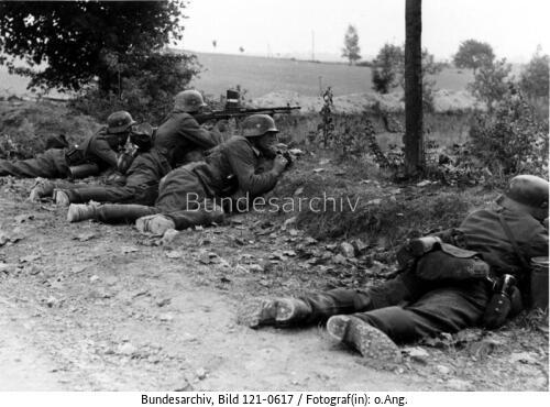 Frankreich, Feldzug, Stellung