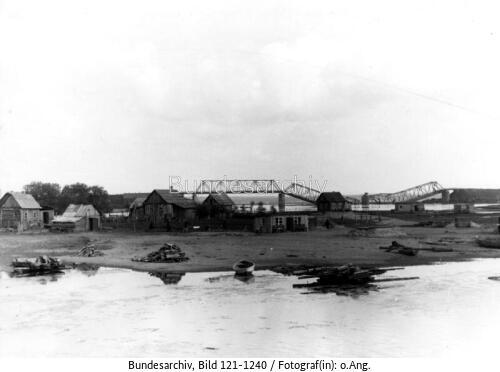 Russland, bei Bobrujsk, zerstörte Brücke