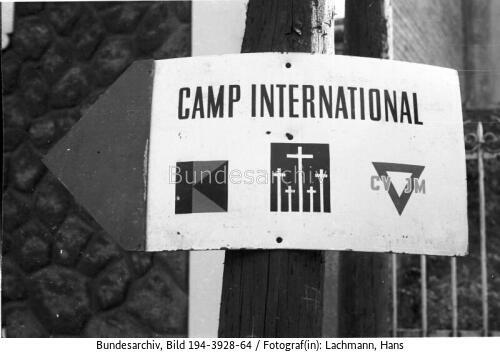Internationales Workcamp, Soldatenfriedhof