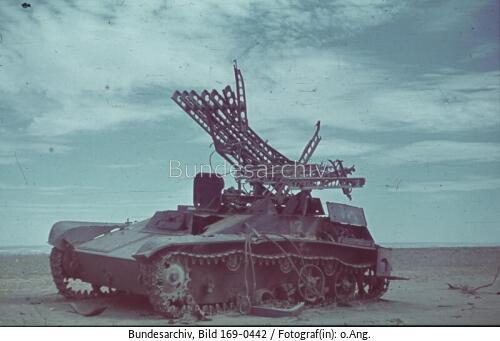 Russland, bei Stalingrad, Raketenwerfer auf Panzer
