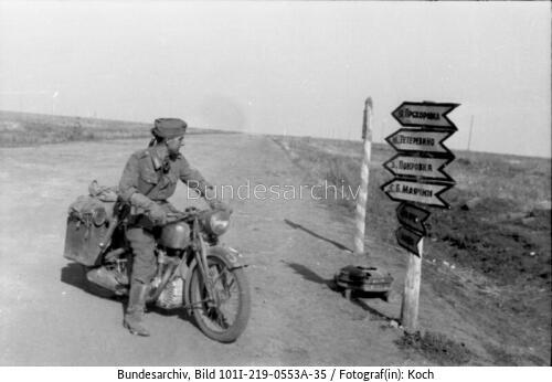 Russland, bei Pokrowka, Kradmelder, Wegweiser