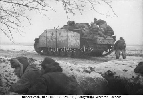 Russland-Süd, Soldaten, Sturmgeschütz III