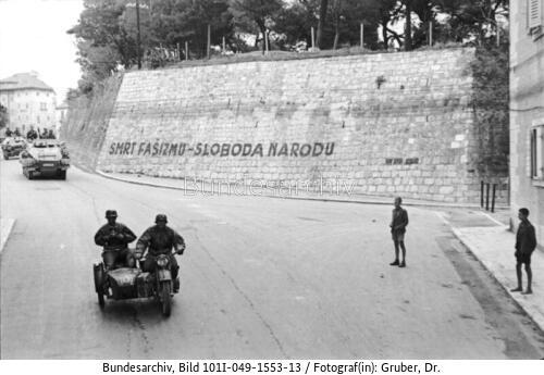 Kroatien, Split, Mauer mit Aufschrift