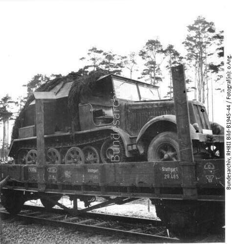 Peenemünde, Kraftfahrzeugtransport mit Eisenbahn