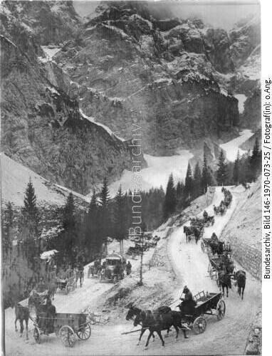 Isonzo-Schlacht, Trainkolonne am Moistroka-Pass