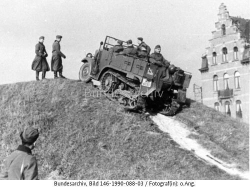 Belgien, Halbkettenfahrzeug