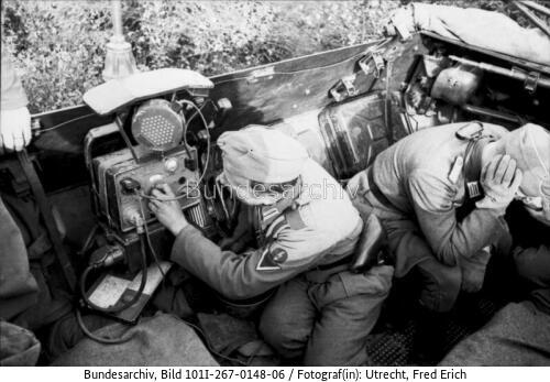 Russland, Funker in gepanzertem Fahrzeug