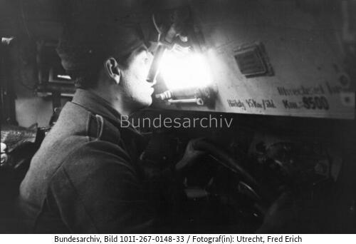 Russland, Funker in gepanzertem Fahrzeug