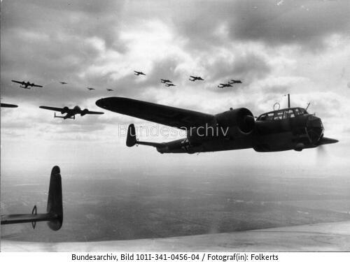 Frankreich, Flugzeuge Dornier Do 17