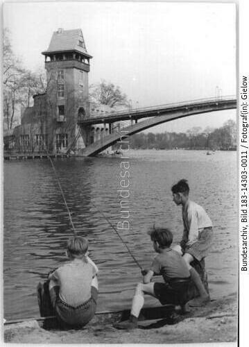 Berlin-Teptow, Insel der Jugend, Abteibrücke