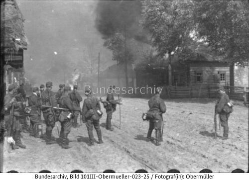 Russland, Rückzug, Angehörige der Waffen-SS