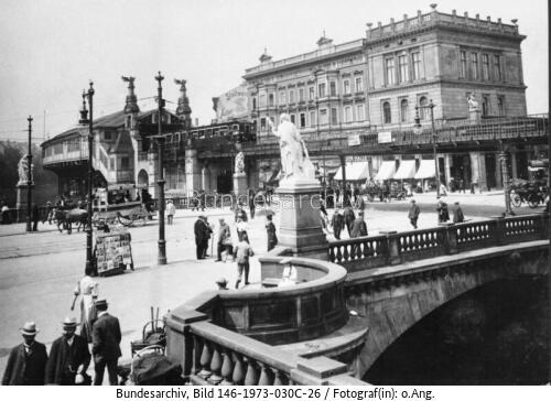 Berlin, Hallesches Tor