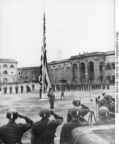 Koblenz, amerikanische Flaggenparade