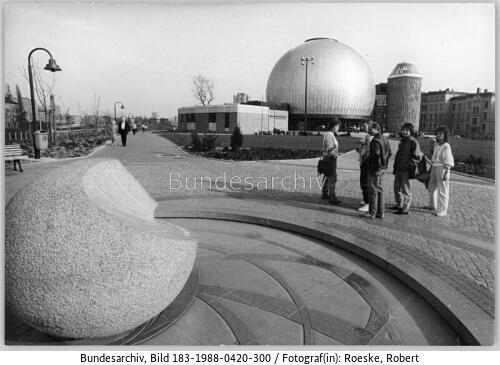 Berlin, Zeiss-Großplanetarium