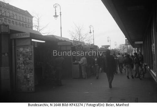 Berlin-Neukölln, Hermannplatz, Buden