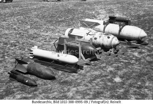 Frankreich, Bomben auf Transportschlitten