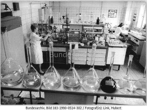 Schwarzheide, Synthesewerk, Biolabor