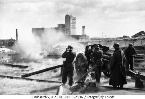 Russland, Kampf um Stalingrad, Feldhaubitze
