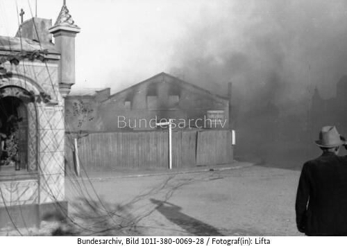 Polen, brennendes Haus