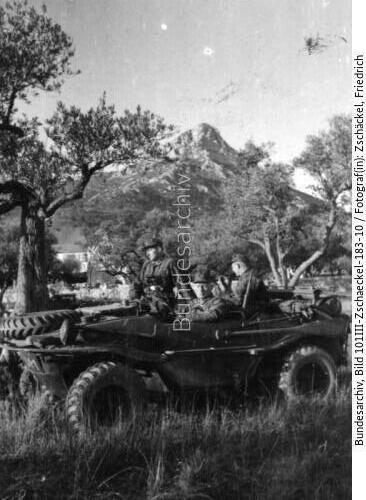 Südfrankreich, VW-Schwimmwagen