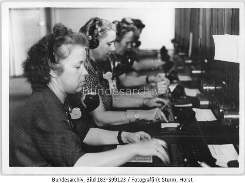 Berlin, Fernmeldeamt, Schnellamt, Mitarbeiterinnen
