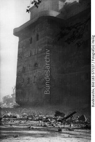 Berlin-Tiergarten, Sprengung des Zoobunkers