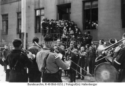 Sachsen, Umsiedlung von<span class="match"> Bessarabien</span>deutschen