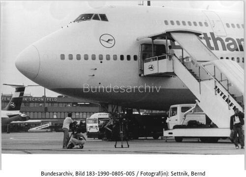 Berlin, Flughafen, Boeing 747-400