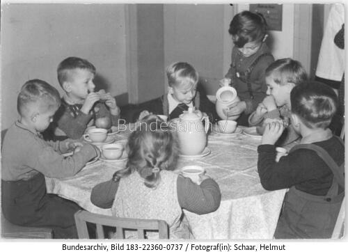 Zeulenroda, Kindertagesstätte, Frühstück