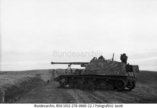Russland, Panzerjäger "<span class="match">Nashorn</span>"