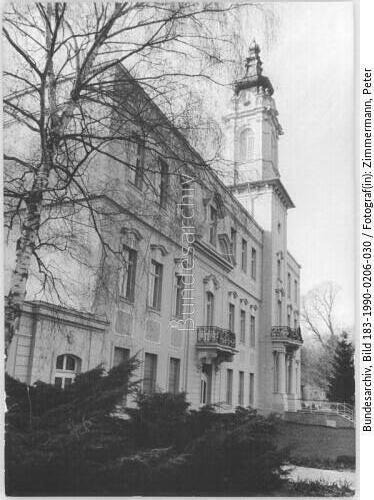 Schönwalde, Stasi-Schloss "<span class="match">Dammsmühle</span>"