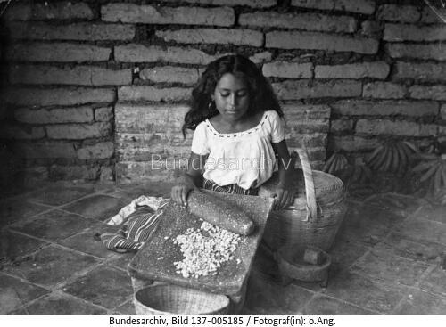 Mexiko, Herstellung von Tortillas