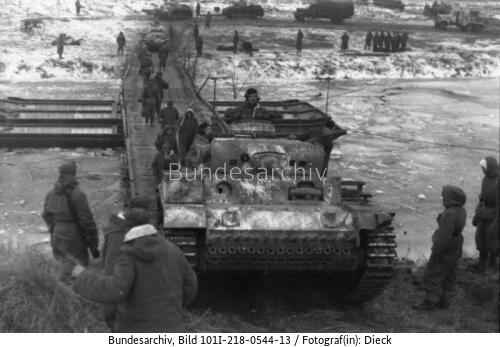 Russland, Panzer III, Schiffsbrücke