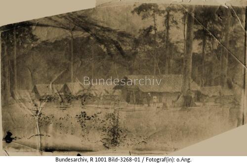 Kamerun, Jaunde-Station, "Leutehäuser"