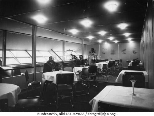Zeppelin LZ 129 "Hindenburg", Speisesaal