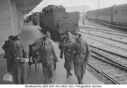 Italien, Truppentransport, Soldaten