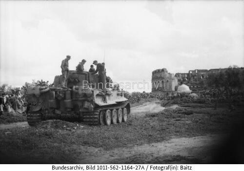 Italien, Panzer VI (Tiger I), Amphitheater