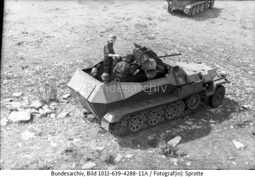 Im Osten, Reg. "Hermann Göring", SPW