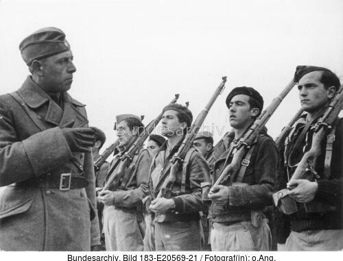 Spanien, Ausbildung durch "Legion Condor"