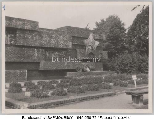 Berlin, Revolutionsdenkmal