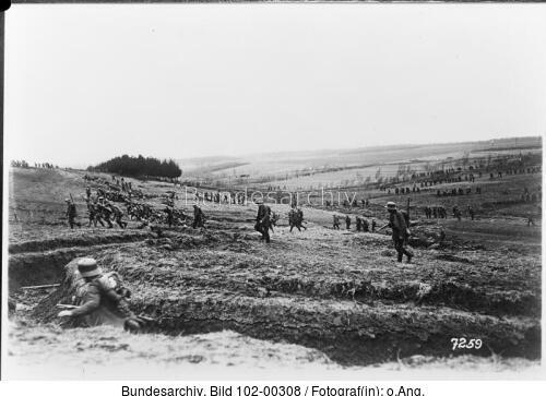 Westfront, Angriff der Infanterie