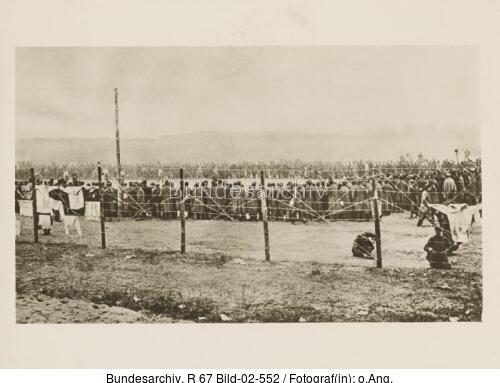 Döberitz, Kriegsgefangenenlager. Fußballspiel