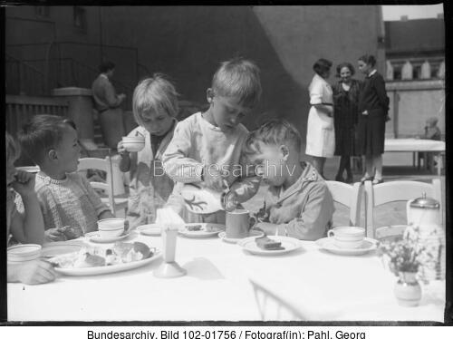 Berlin-Dahlem, Montessori-Kinderheim