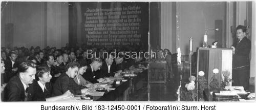 Berlin, Arbeitskonferenz der Nationalen Front, Ansprache von H. Axen