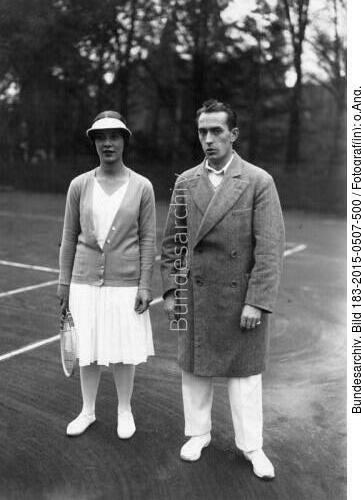 Cilly Aussem, Henri Cochet