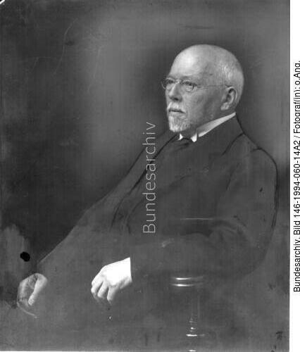 Graf Georg v. Hertling