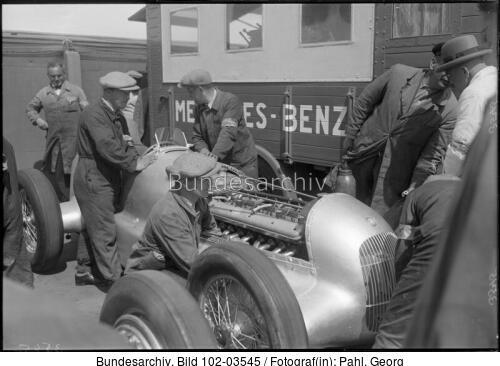 Berlin, Avus, Mechaniker